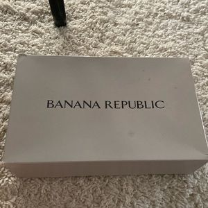 L’Wren Scott embellished lips print bag.